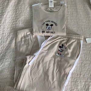 New Disney Mickey Mouse Jogger Set